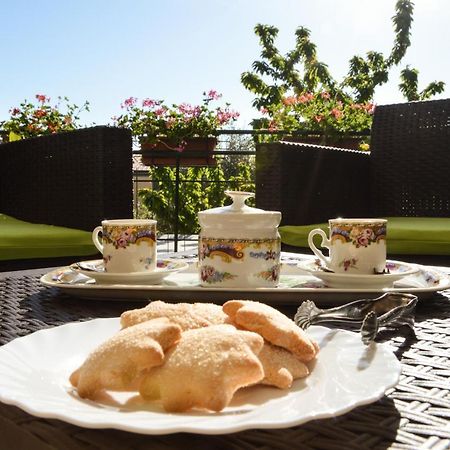 B&B La Genziana Фонни Экстерьер фото