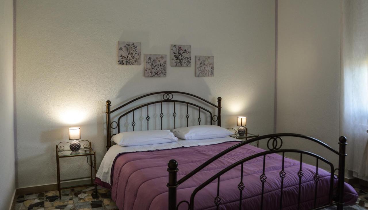 B&B La Genziana Фонни Экстерьер фото