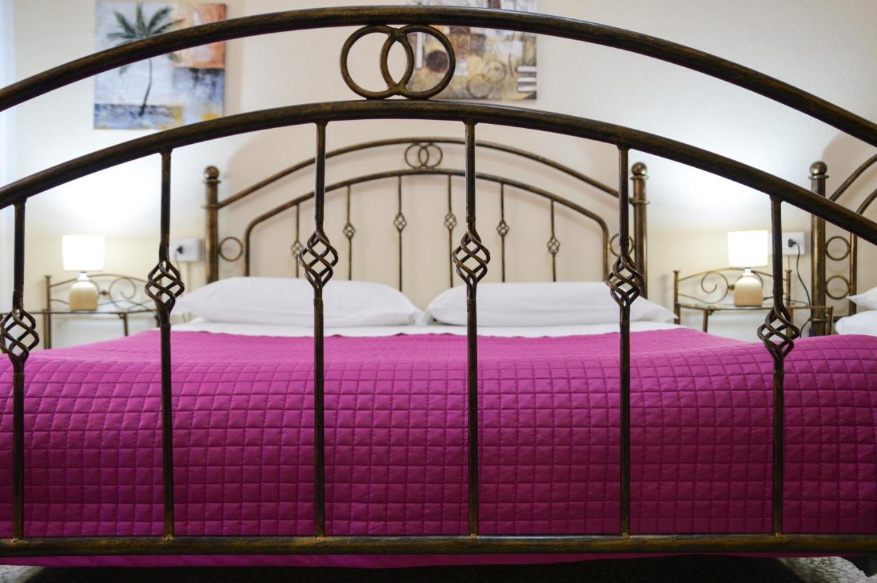 B&B La Genziana Фонни Экстерьер фото