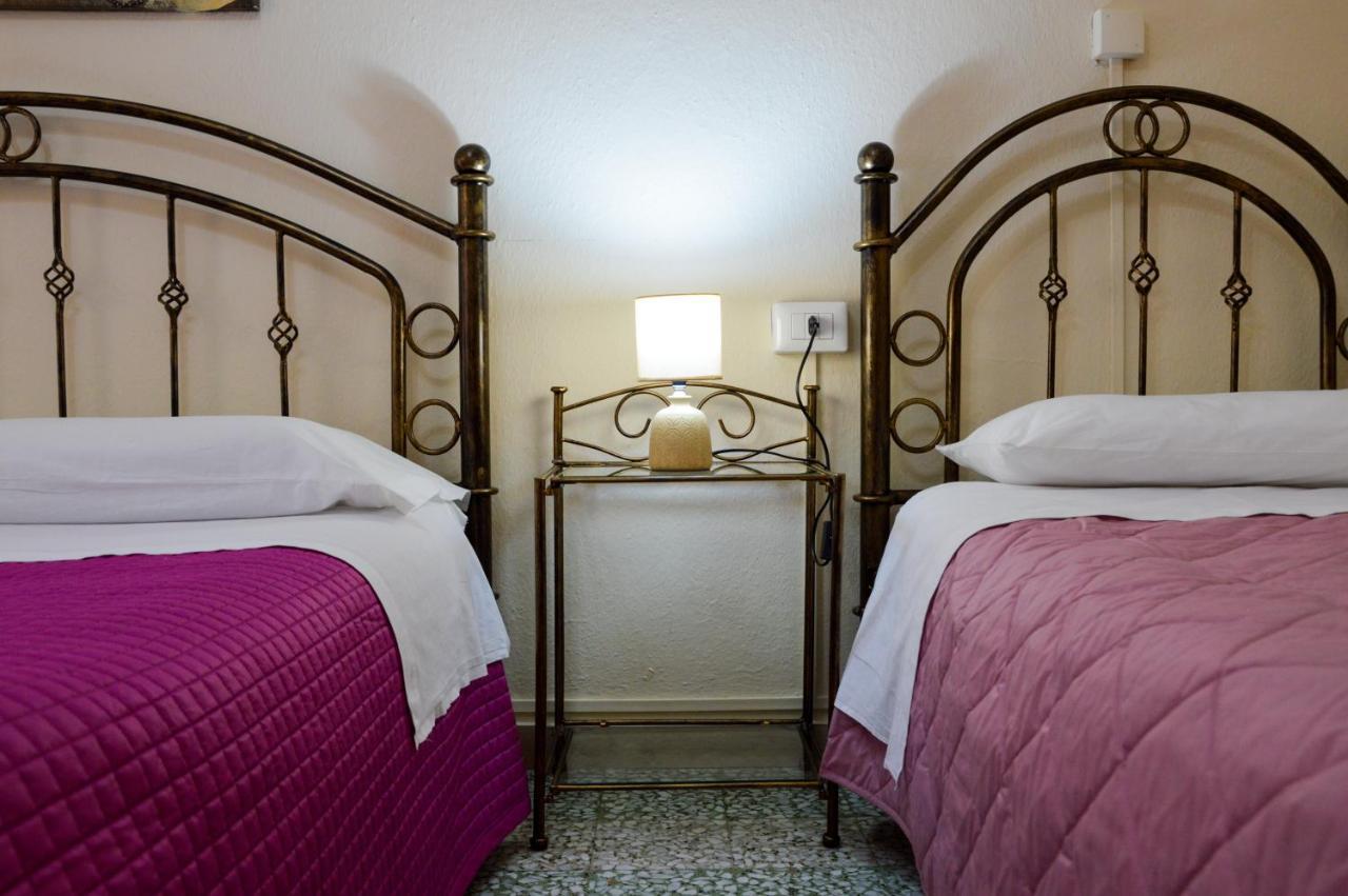 B&B La Genziana Фонни Экстерьер фото