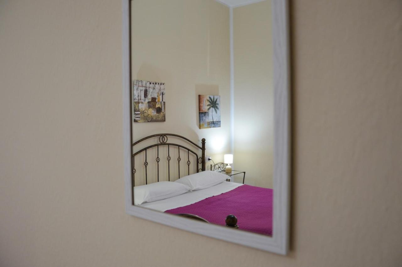 B&B La Genziana Фонни Экстерьер фото